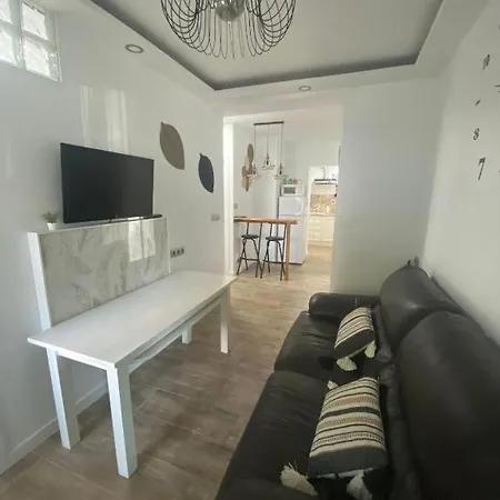 Family Apartment In Triana Seville Exterior photo